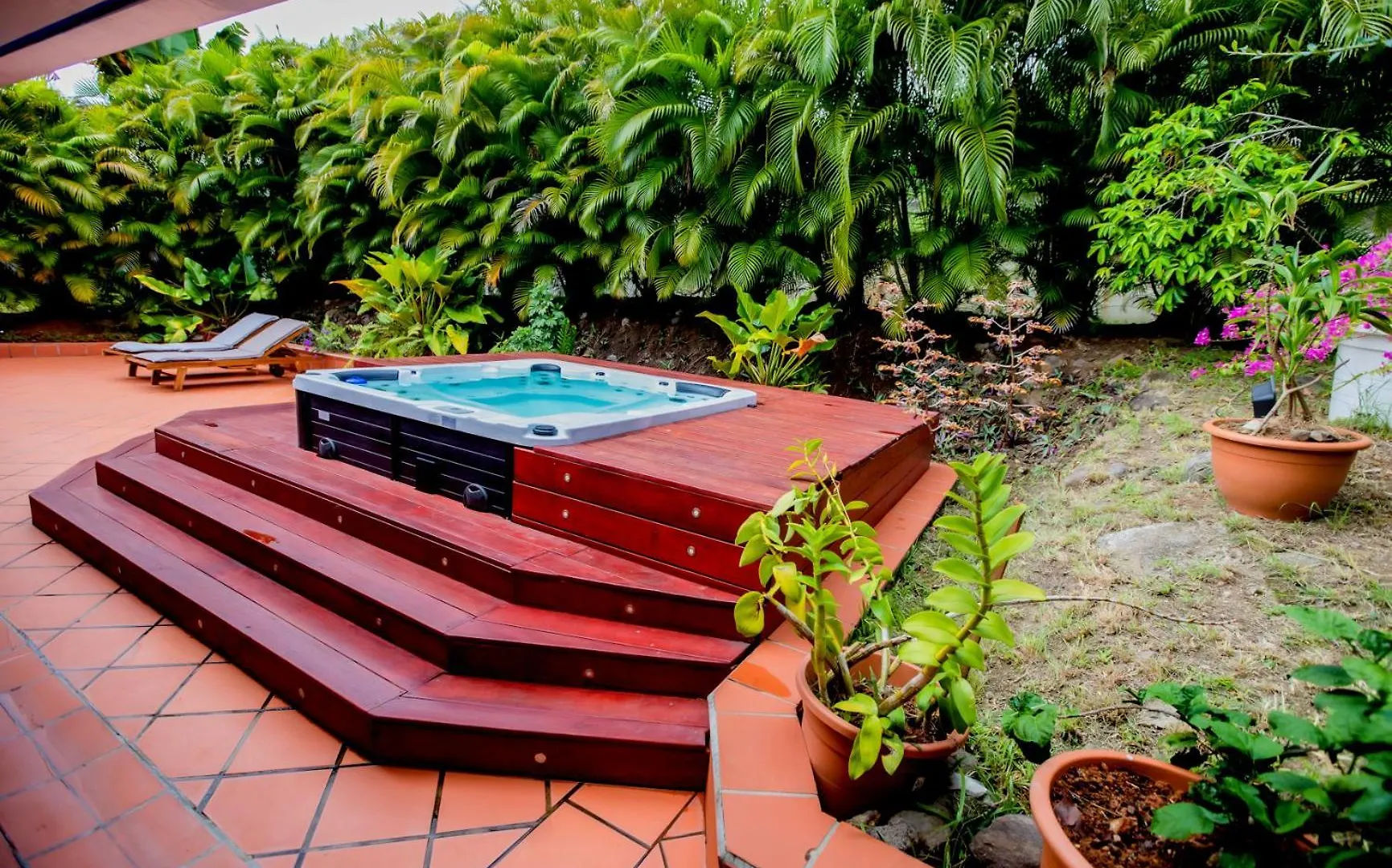 Nature Paradise Pool & Spa - Exceptional Secluded Luxury Location Le Diamant Villa